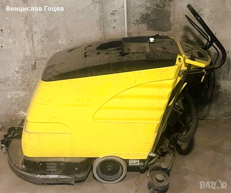 Машина за почистване на под Kärcher, снимка 1