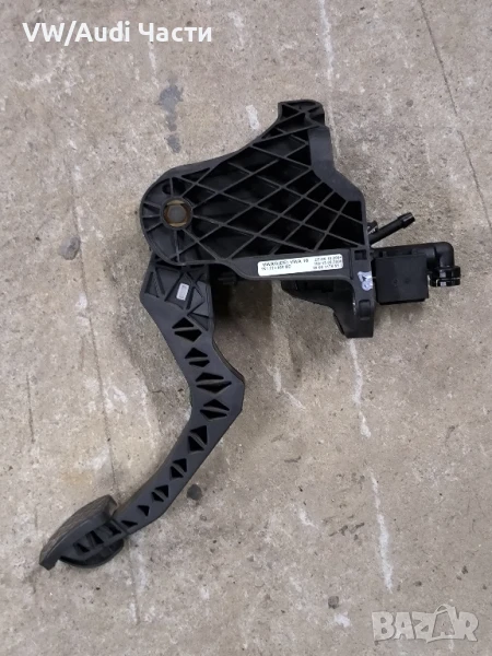 Горна помпа съединител за Голф 5 Ауди А3 Пасат Джета VW Golf 5 Audi A3 8P Passat Touran 1K0721388K, снимка 1