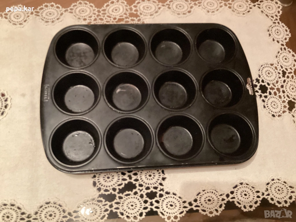 Тава с формички за мъфини 12 бр KAIZER  Немска, снимка 1