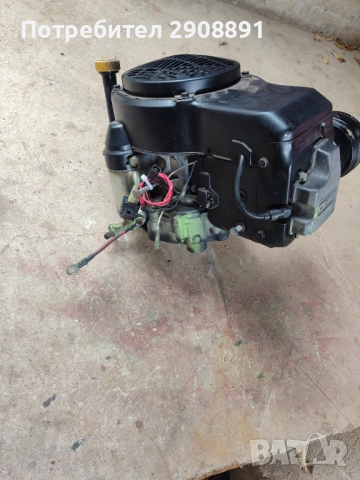 Двигател за тракторна косачка Kawasaki 9кс, снимка 2 - Градинска техника - 52466253