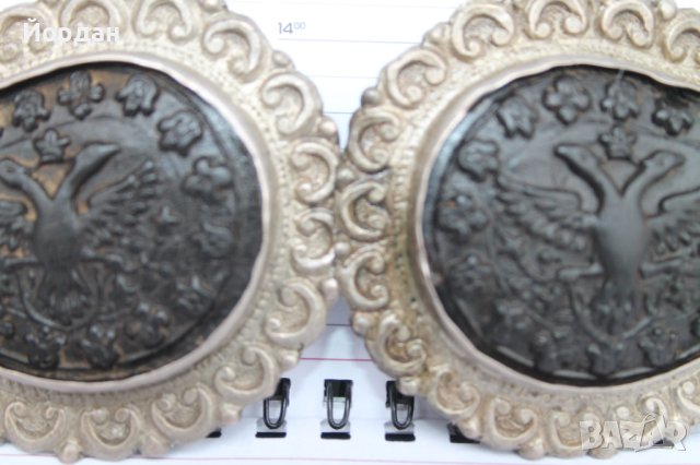 Изящни сребърни възрожденски пафти, снимка 4 - Антикварни и старинни предмети - 40760913