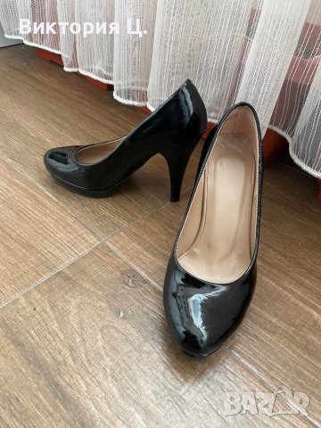 Дамски обувки черен лак заоблени с висок ток МЕГИЯС, снимка 2 - Дамски обувки на ток - 43355835