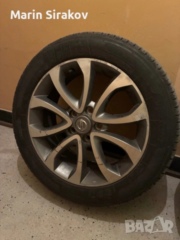 Гуми с джанти Нисан 215/55/17, снимка 3 - Гуми и джанти - 53063284