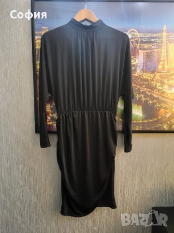 Черна елегантна рокля, снимка 8 - Рокли - 44111295