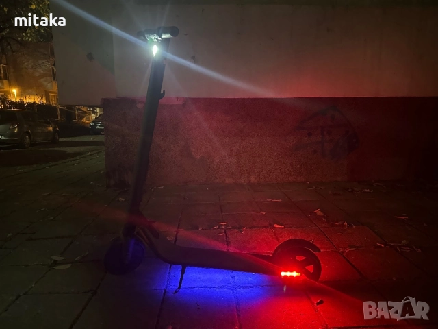 Електрическа тротинетка / скутер - Ninebot KickScooter ES2, снимка 4 - Скейтборд, ховърборд, уейвборд - 52256980