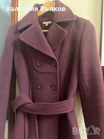 Женско палто Capasca