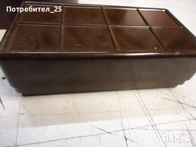 Бакелитени кутии от шевни машини., снимка 6 - Шевни машини - 53068710