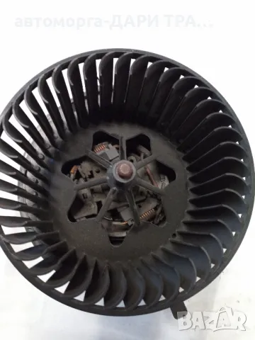 Вентилатор в купе за Фолксваген Голф 5/Пасат6/Тоуран, снимка 4 - Части - 49219377