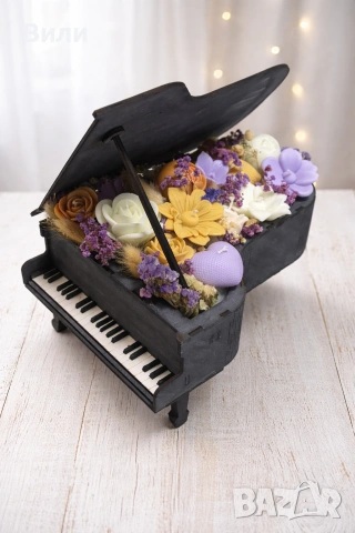 Ароматни свещи и букети с внимание към детайла