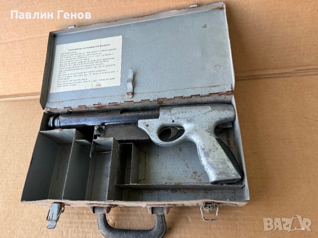 Стар пистолет за пирони, снимка 4 - Антикварни и старинни предмети - 44068570