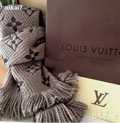 Louiis Vuiitton ново зимен дамски шал вълнен много дебел мек на допир, снимка 5 - Шалове - 27185717