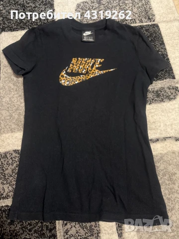 Дамска тениска Nike