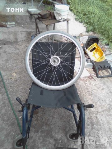 Инвалидна количка MEYRA асистент части, снимка 2 - Инвалидни колички - 28769268