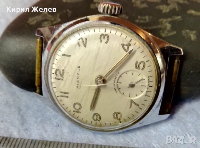 KIENZLE ANTIMAGNETIK MADE in GERMANY Стар РЯДЪК МОДЕЛ МЕХАНИЧЕН РЪЧЕН НЕМСКИ ЧАСОВНИК РАБОТЕЩ 49575, снимка 4 - Антикварни и старинни предмети - 48443990
