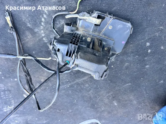 Брава врата предна лява за Мерцедес Ц-класа W203 седан.комби.2037200135, снимка 6 - Части - 47644972