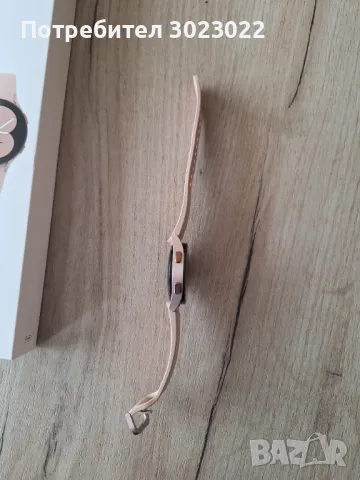 Samsung Galaxy Watch 4, снимка 4 - Смарт гривни - 48769128