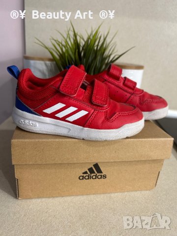 Детски червени маратонки Adidas 22 размер, снимка 1 - Детски маратонки - 40352261