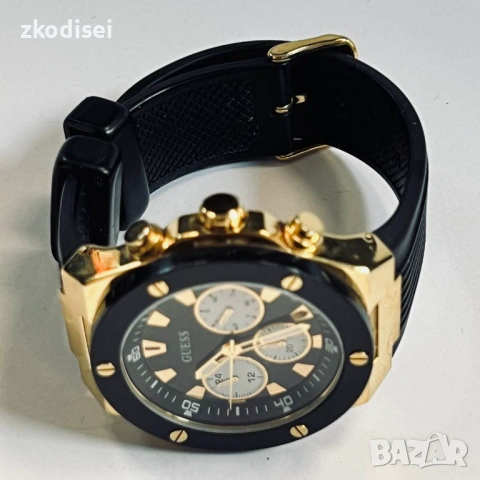 Часовник GUESS GW0057G1, снимка 2 - Дамски - 53153773