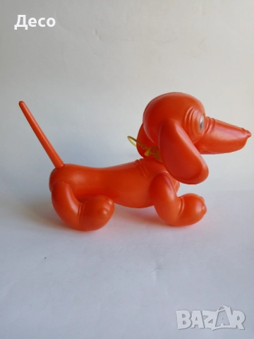 Стара румънска пластмасова играчка куче Дакел., снимка 3 - Колекции - 52524208