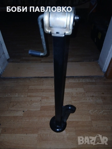 Оргинален винтов крик лада нива, снимка 17 - Аксесоари и консумативи - 51971806