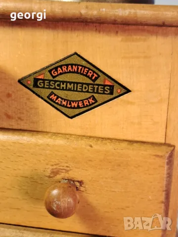 ретро дървена мелница за кафе Mahlwerk  24/1, снимка 9 - Декорация за дома - 49411255