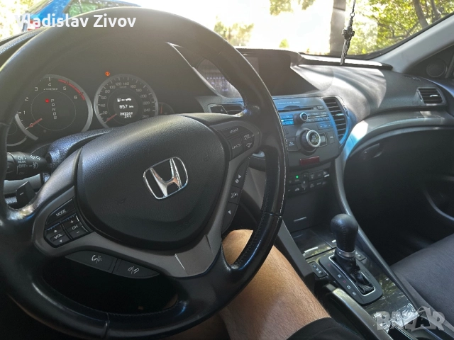 Хонда Акорд Ексклозив, снимка 7 - Автомобили и джипове - 51654059