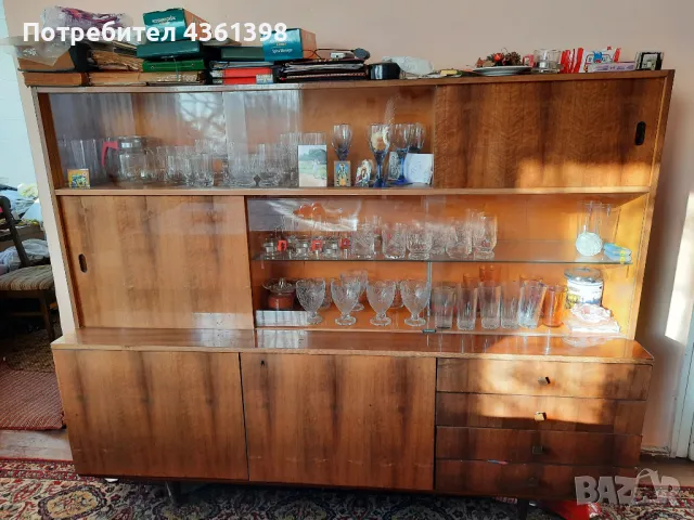 скрин от дърво, полиран