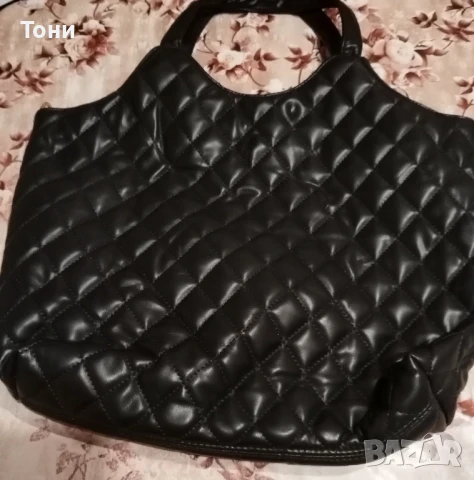 Нова Кожена Дамска Чанта , снимка 7 - Чанти - 51380419