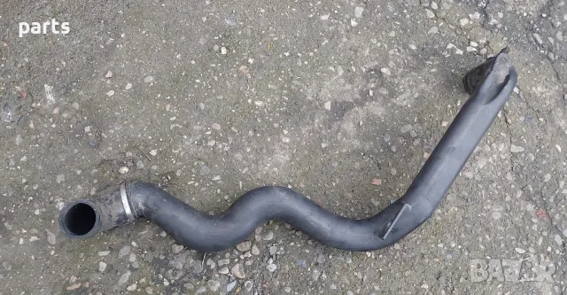 Тръба Интеркулер Мерцедес C класа W202 - A2025281008, снимка 3 - Части - 49761235