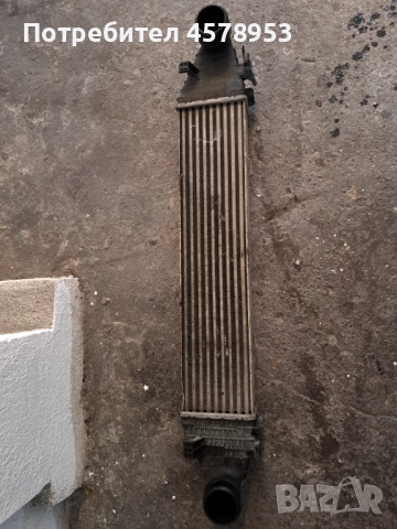 Интеркулер за Mercedes W204, снимка 3 - Части - 52244343