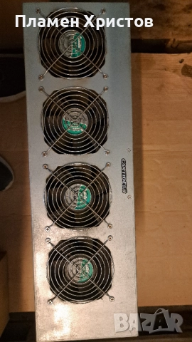 Rak mining rig - Рак за видеокарти