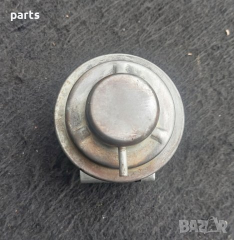 ЕГР Клапан Мицубиши Паджеро - L200 - Галант - Jeep Гранд Чероки - 2.5 - 3.1 - K5T554 N, снимка 4 - Части - 43014317