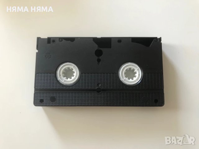 Видеокасета Принцесата и Таласъмчето VHS , снимка 11 - Анимации - 50626627