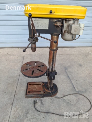 Голяма настолна бормашина 550 W