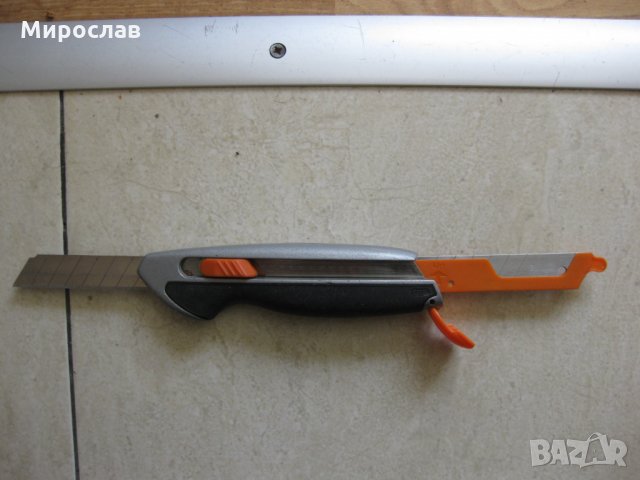 Триони и макетен нож, снимка 5 - Други инструменти - 28272176