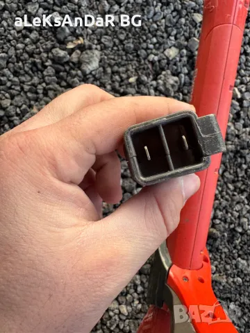 Електрически тример , снимка 2 - Градинска техника - 48740307