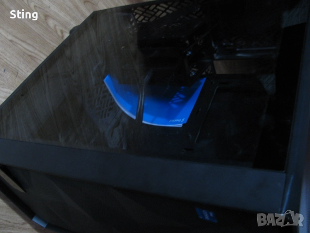 Кутия , Fractal  Design  ,  Отлична, снимка 2 - Захранвания и кутии - 52803397