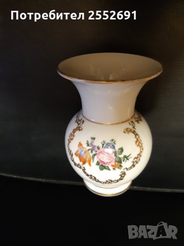 Порцеланова вазичка, снимка 2 - Антикварни и старинни предмети - 28184421