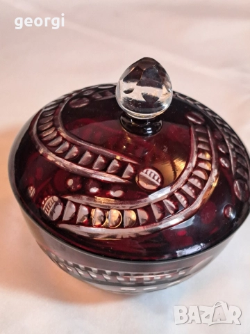 кристална бонбониера Bohemia рубинен кристал 29/3