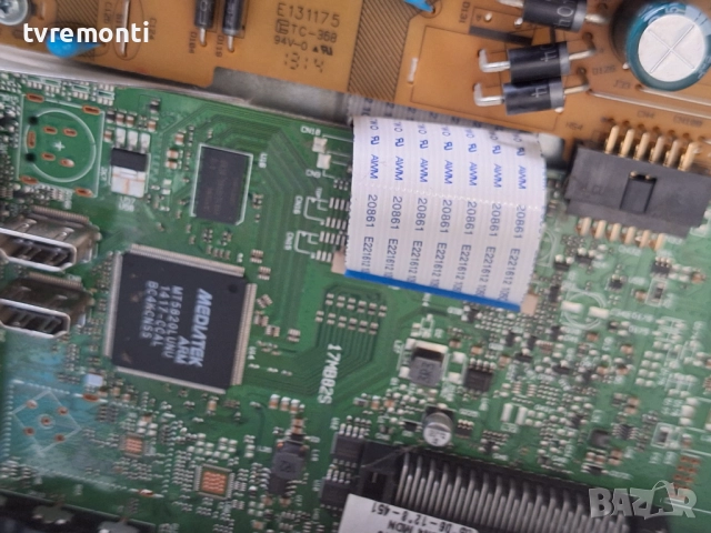 MAIN BOARD ,17MB82S, за 32-инчов телевизор Crown LED32185 , с дисплей VES315WNDA-02, снимка 3 - Части и Платки - 51577246