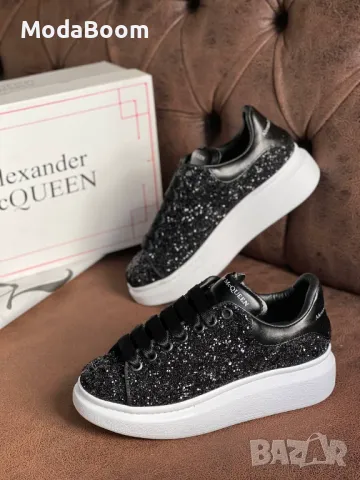 Alexander McQueen дамски маратонки , снимка 3 - Маратонки - 48370357