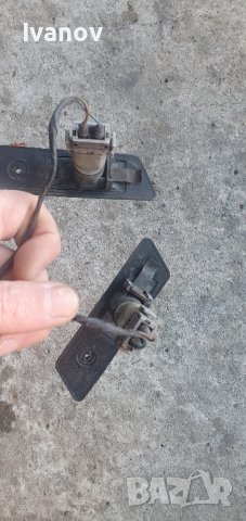 мигачи за бмв е36 купе , снимка 3 - Части - 43390750