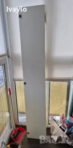 Бяла врата за гардероб,  полица 178×30