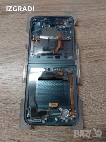 Оригинален за Samsung Galaxy Z Flip3 5G SM-F711 inner (вътрешния), снимка 2 - Резервни части за телефони - 40630050