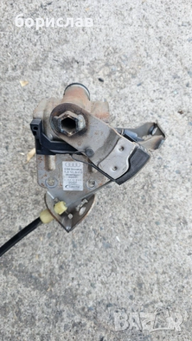 Педал ръчна за audi Q7 , снимка 3 - Части - 51968086