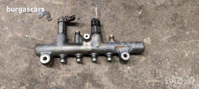 Горивна рейка Mazda 6 2.0D -121к.с., снимка 2 - Части - 53176983