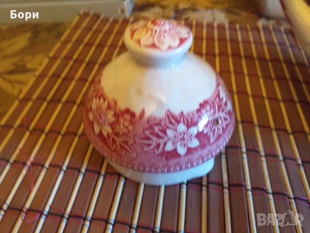 Английска порцеланова кана Coaching Taverns 1828 Royal Tudor Ware  Staffordshire England, снимка 10 - Аксесоари за кухня - 32807764