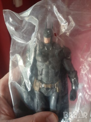 Три модела екшън фигури на Батман(Batman)-18 см, снимка 10 - Колекции - 35432230