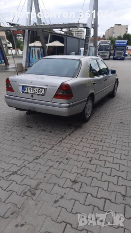 Mercedes-Benz C250, снимка 3 - Автомобили и джипове - 50816395