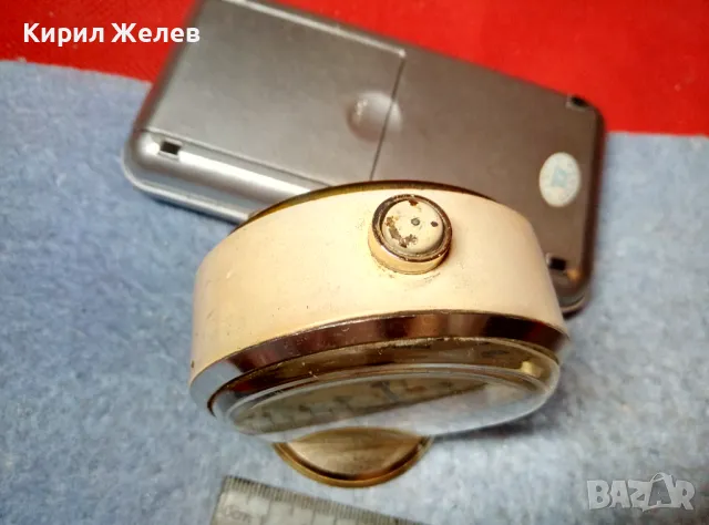 SLAVA 11 JEWELS MADE in USSR Стар КОЛЕКЦИОНЕРСКИ РУСКИ МЕХАНИЧЕН БУДИЛНИК СЛАВА 47774, снимка 4 - Антикварни и старинни предмети - 47656584